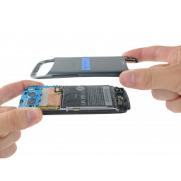 HTC One S Замена задней части корпуса